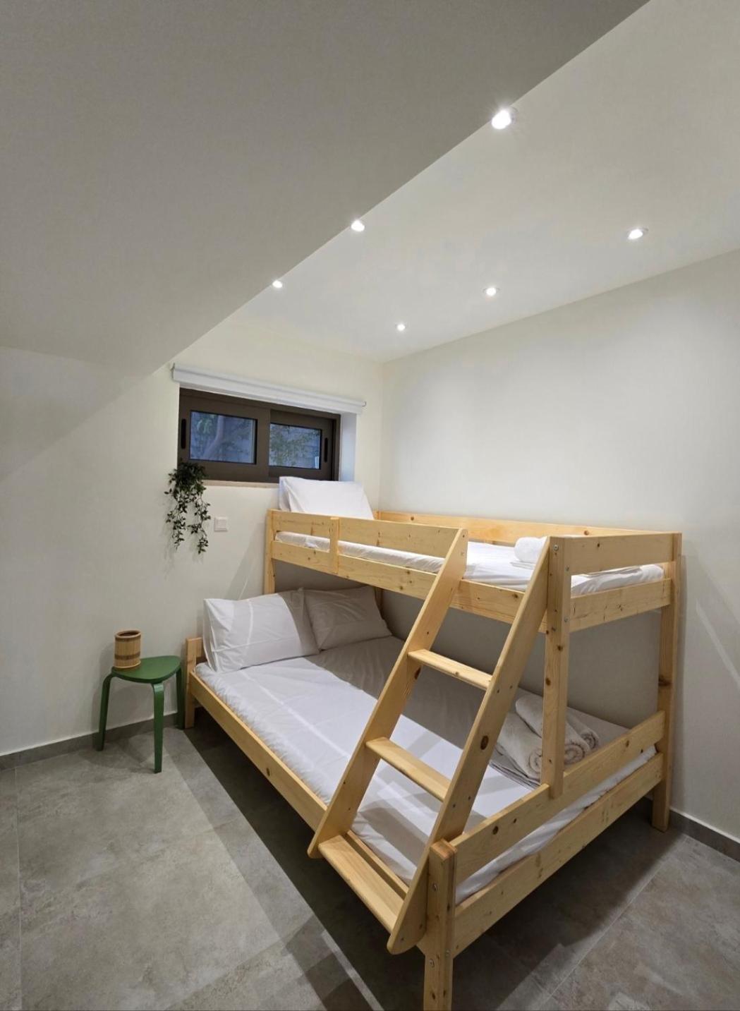Wind Apartment In Айя-Румели Экстерьер фото